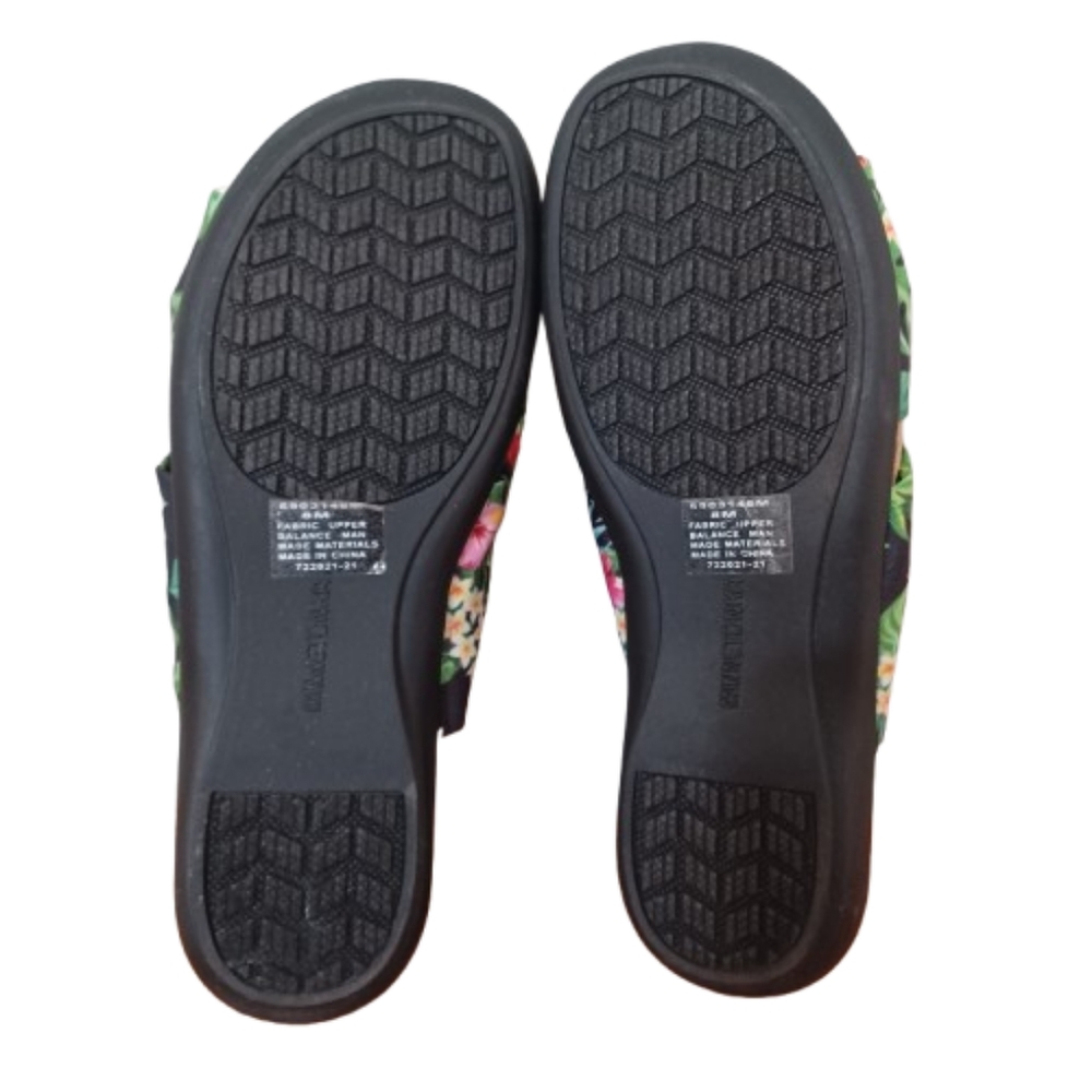 Minnetonka Women's Floral Open Toe Slide Sandals - Black and Green Size 8 Shoes - Picture 4 of 10